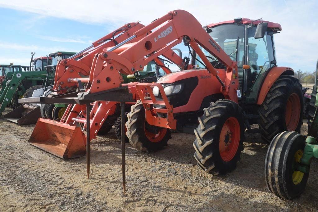 Kubota M8540 Equipment Image0