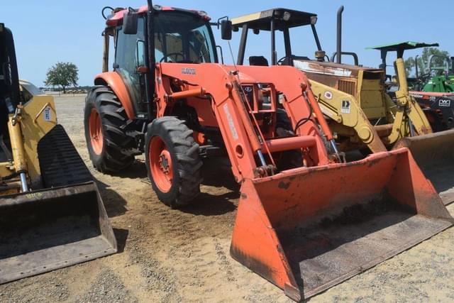 Image of Kubota M8540 equipment image 3