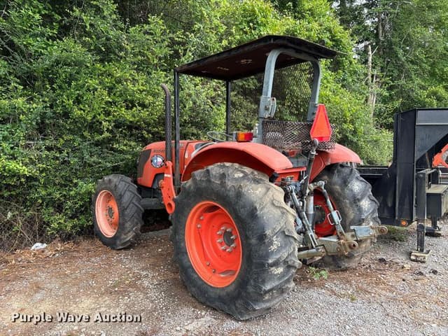 Image of Kubota M8540 equipment image 4