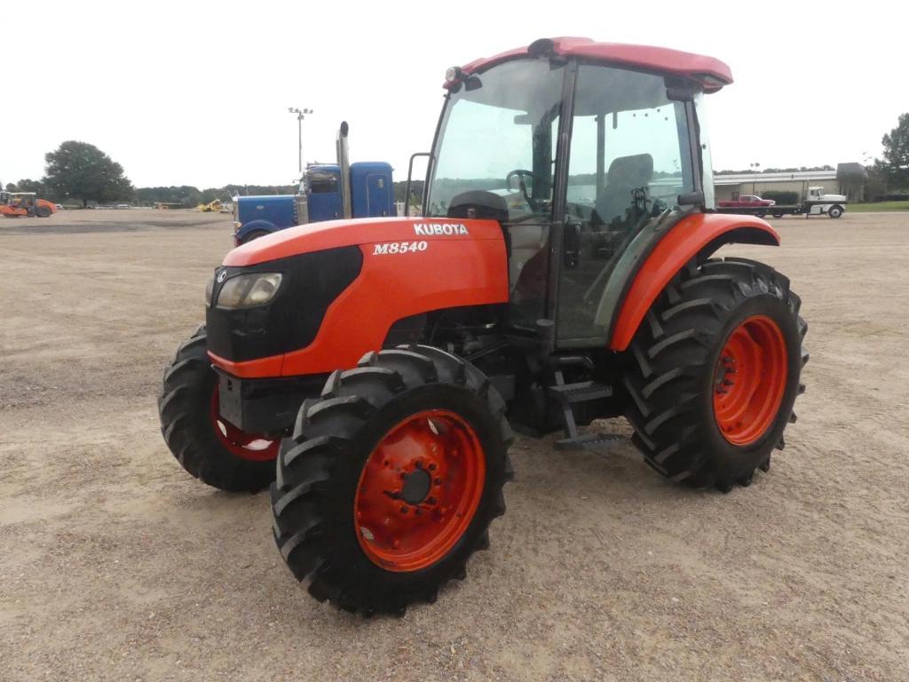 Image of Kubota M8540 Primary image