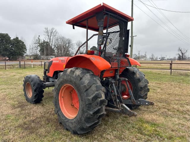 Image of Kubota M8540 equipment image 3