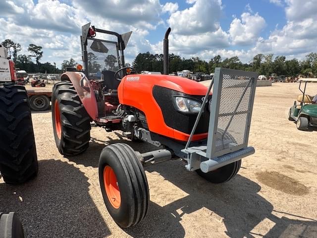 Image of Kubota M8540 equipment image 1