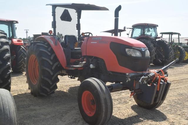 Image of Kubota M8560 equipment image 3