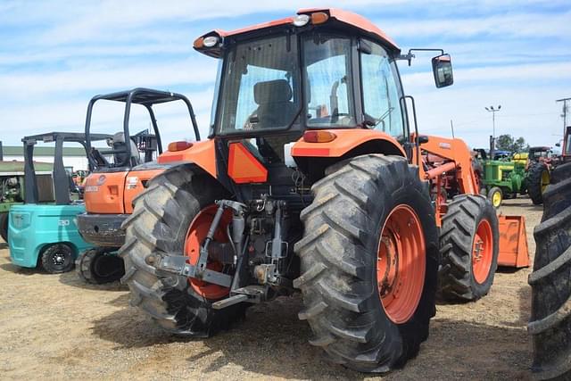 Image of Kubota M8560 equipment image 2