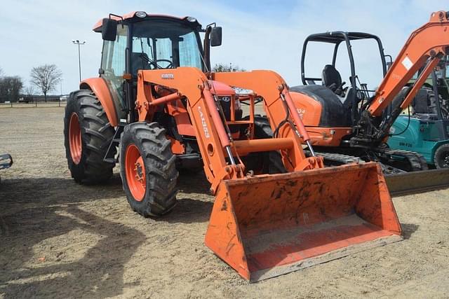 Image of Kubota M8560 equipment image 3