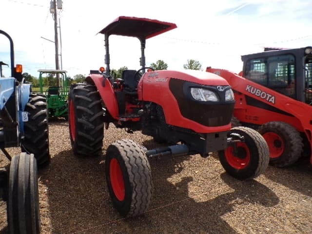 Image of Kubota M8560 equipment image 3