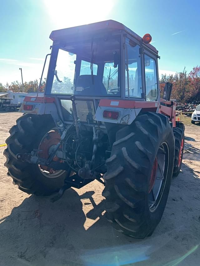 Image of Kubota M8580 equipment image 4