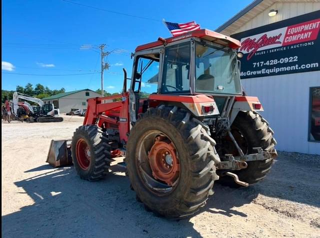 Image of Kubota M8580 equipment image 2