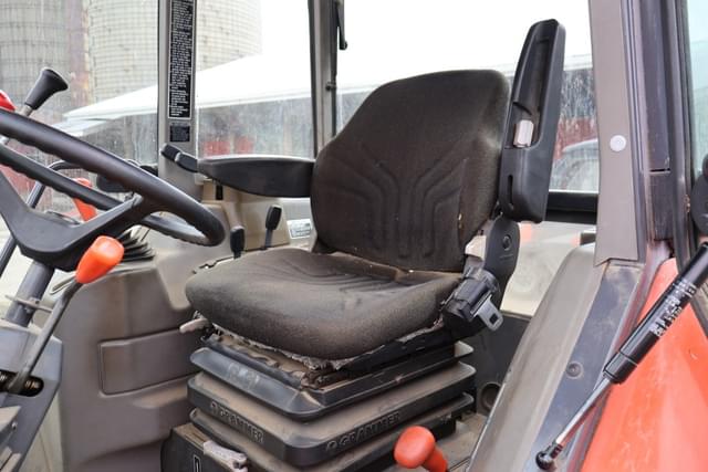 Image of Kubota M9000 equipment image 2