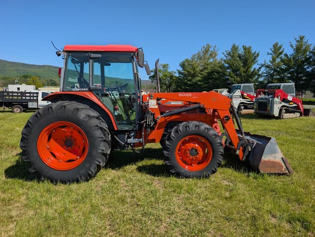 Image of Kubota M9000 equipment image 1