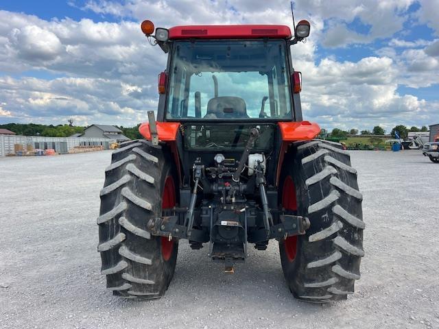 Image of Kubota M9000 equipment image 4