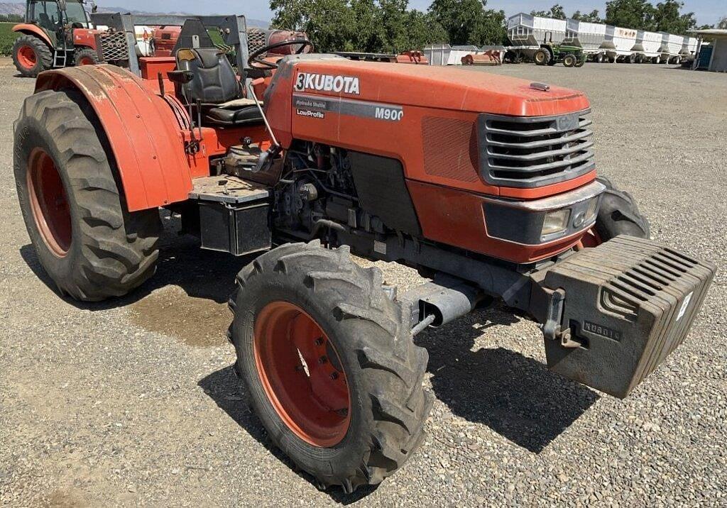 Image of Kubota M9000 Primary image
