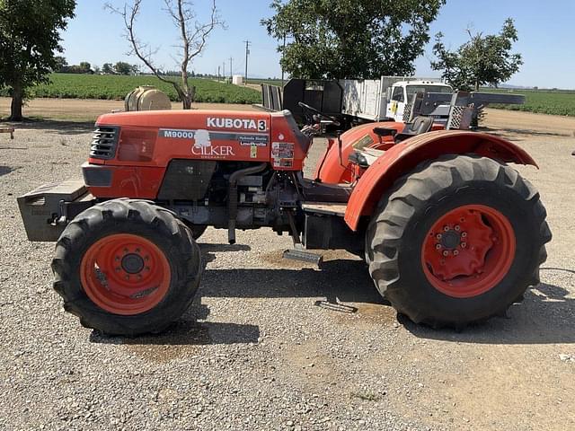 Image of Kubota M9000 equipment image 3