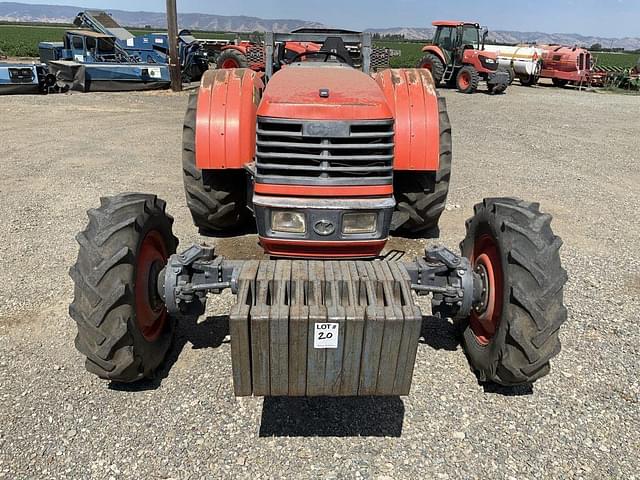 Image of Kubota M9000 equipment image 1
