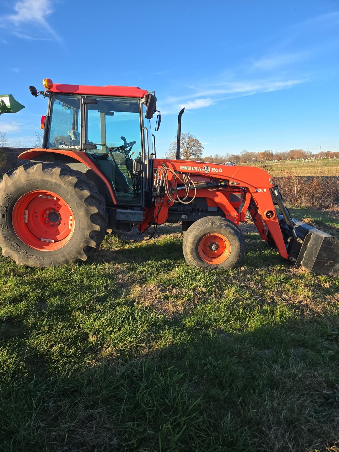 Image of Kubota M9000 Primary image