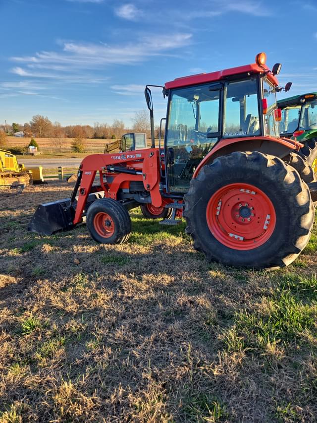 Image of Kubota M9000 equipment image 3