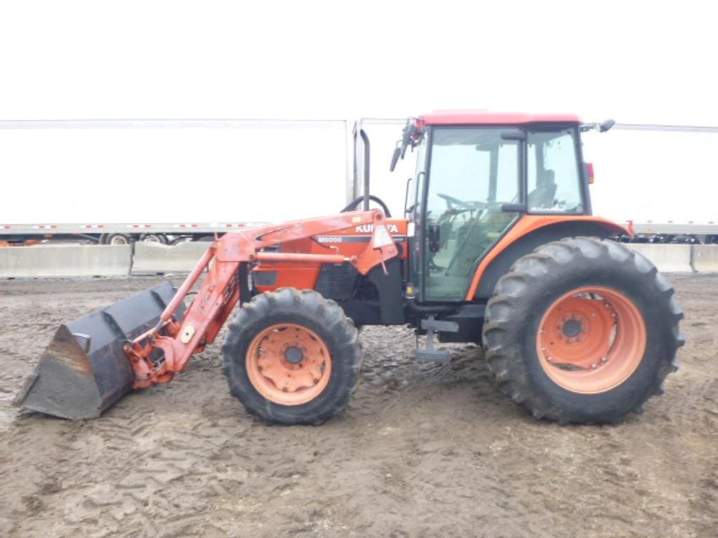 Main image Kubota M9000