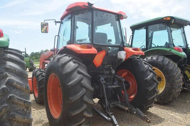 Image of Kubota M9540 equipment image 1