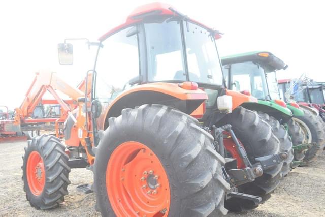 Image of Kubota M9540 equipment image 1