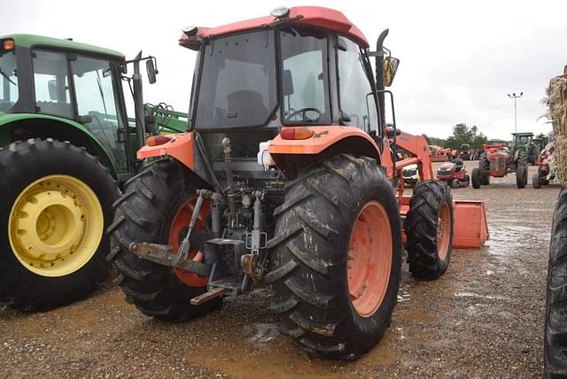 Image of Kubota M9540 equipment image 2