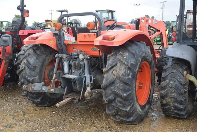 Image of Kubota M9540 equipment image 2