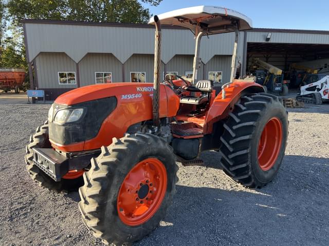 Image of Kubota M9540 equipment image 2