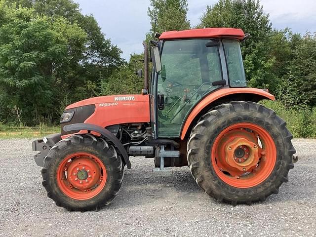 Image of Kubota M9540 equipment image 2