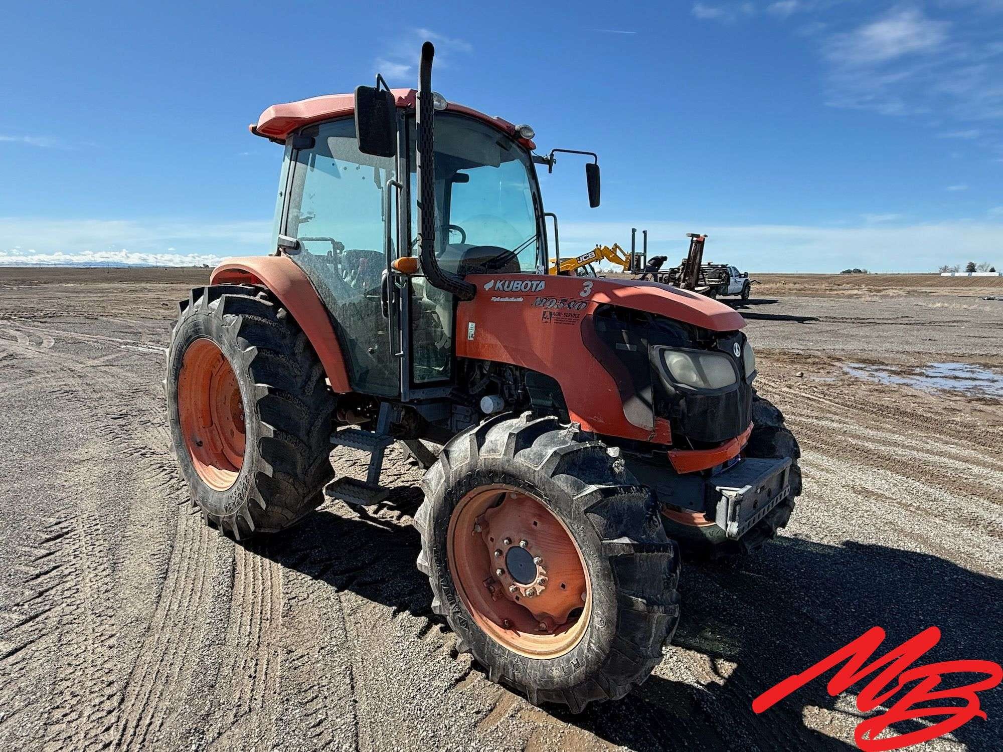 Kubota M9540D Equipment Image0
