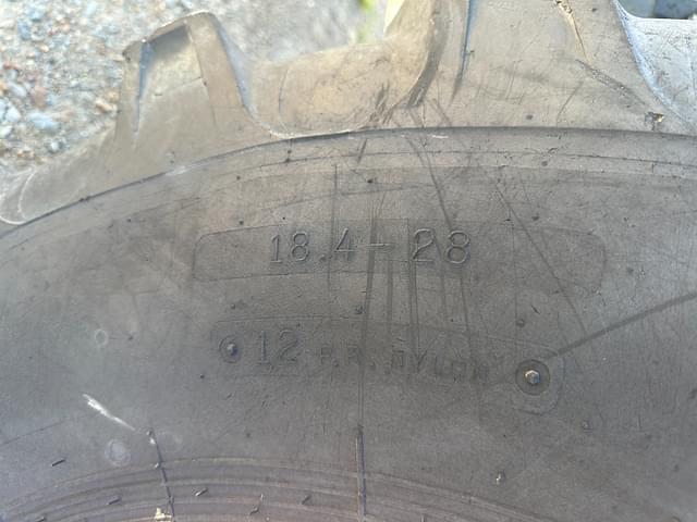 Image of Kubota M9540 equipment image 4