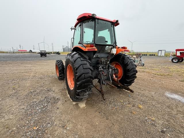 Image of Kubota M9540 equipment image 3