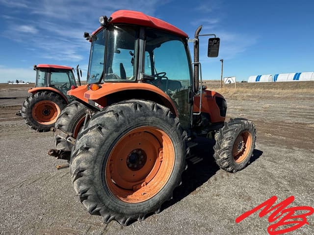 Image of Kubota M9540 equipment image 4