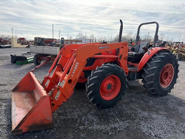 Image of Kubota M9540 equipment image 1