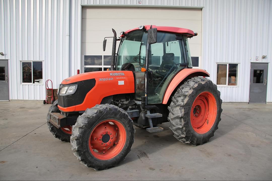 Image of Kubota M9540D Primary image