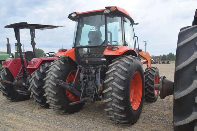 Image of Kubota M8560 equipment image 2