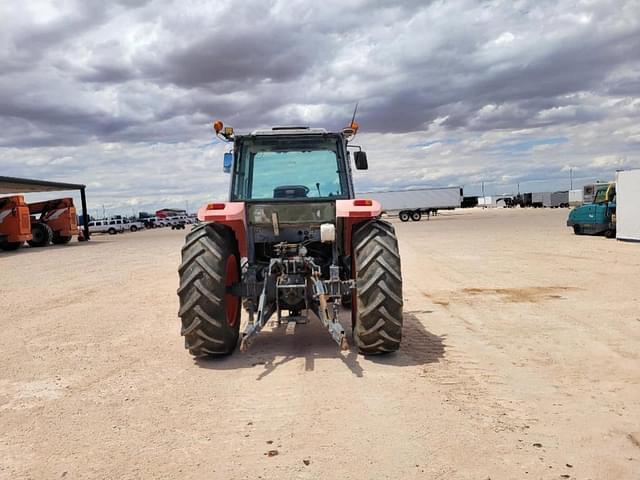 Image of Kubota M96S equipment image 3