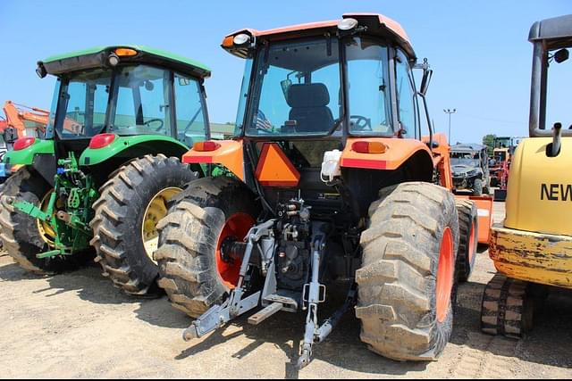 Image of Kubota M9960 equipment image 2