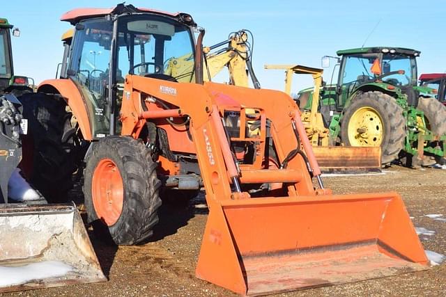 Image of Kubota M9960 equipment image 3