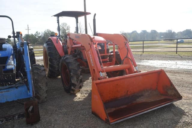 Image of Kubota M9960 equipment image 4
