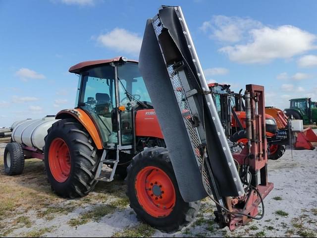Image of Kubota M9960 equipment image 1