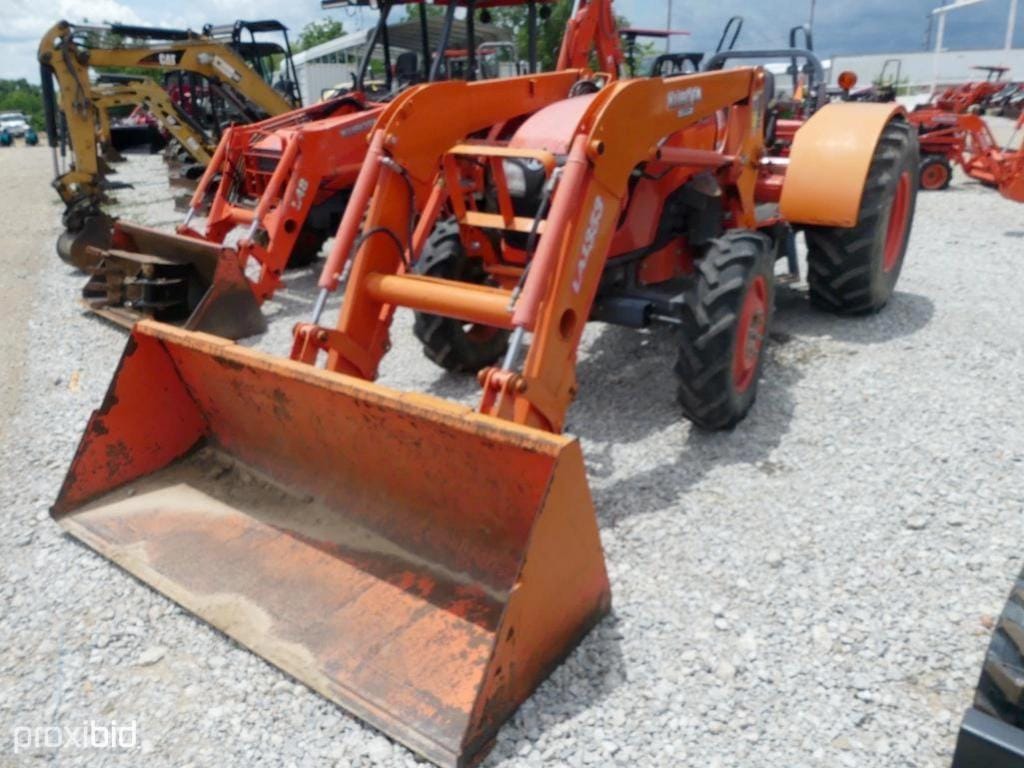 Main image Kubota M9960