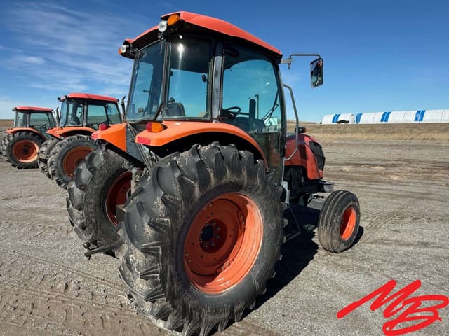 Image of Kubota M9960 equipment image 4