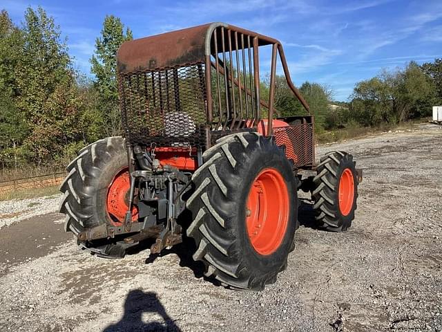 Image of Kubota M9960 equipment image 2