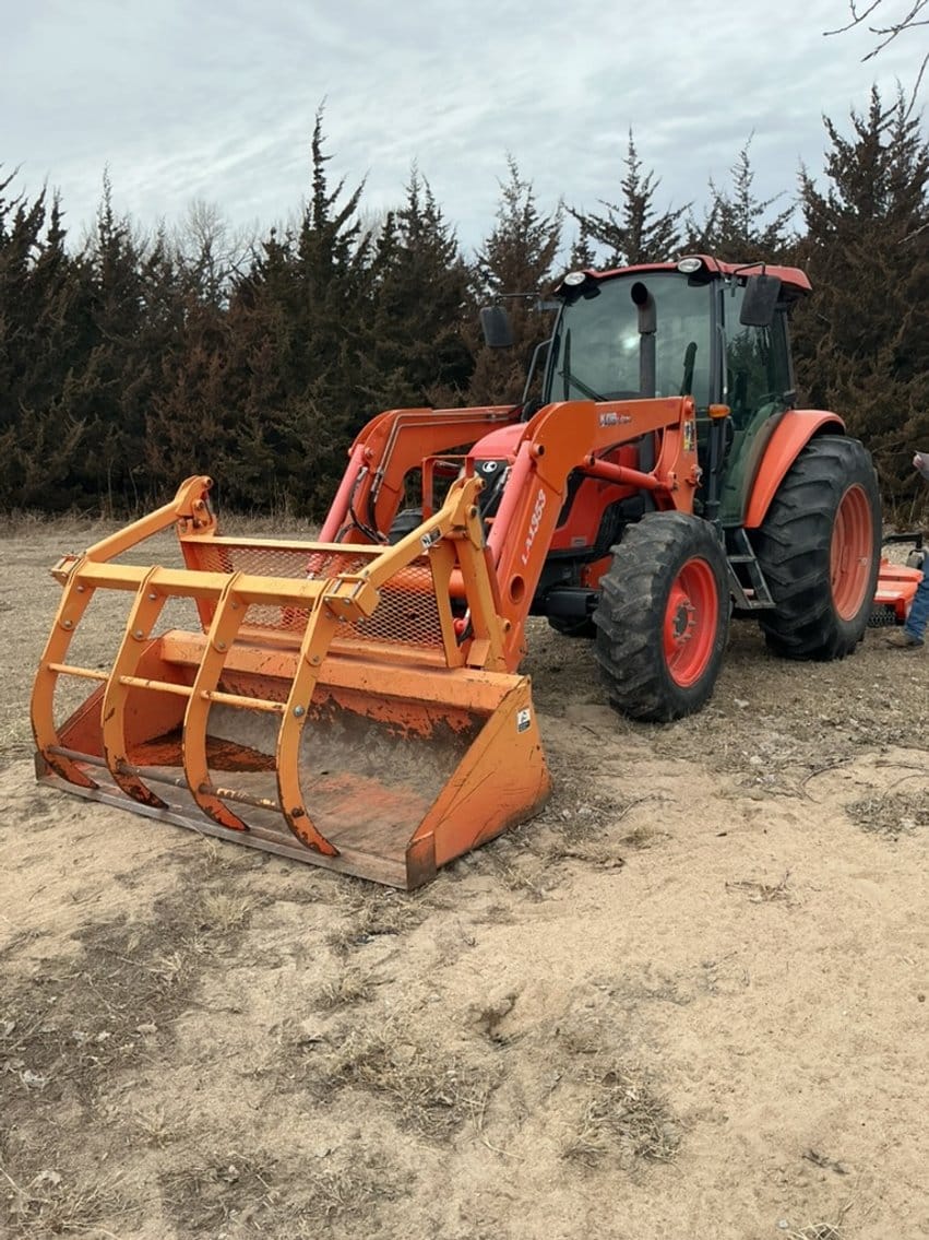 Kubota M9960 Equipment Image0