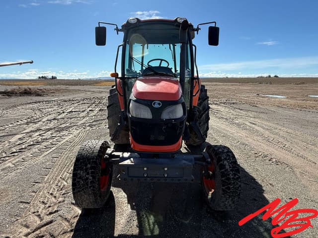 Image of Kubota M9960 equipment image 4