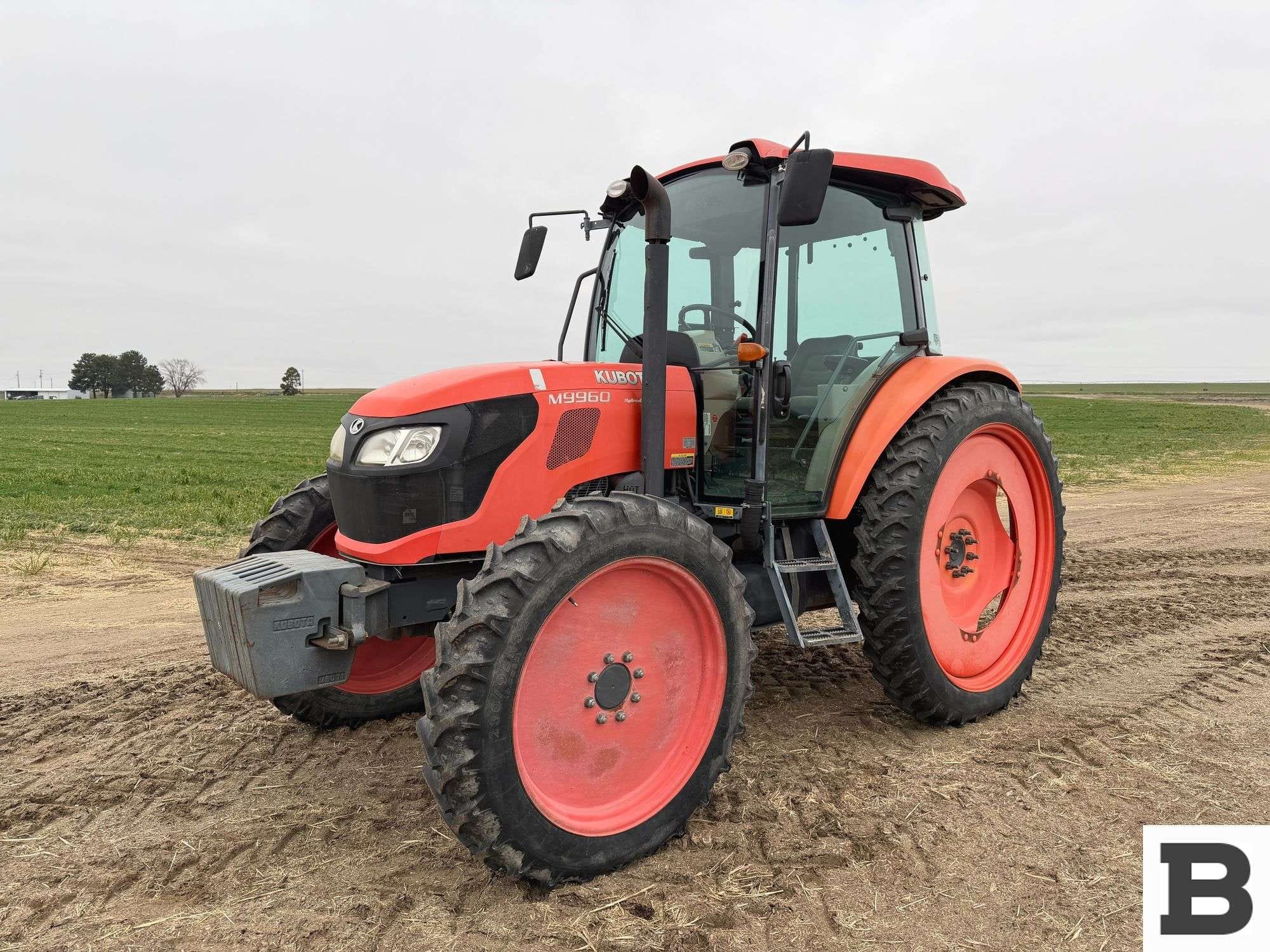 Kubota M9960 Equipment Image0