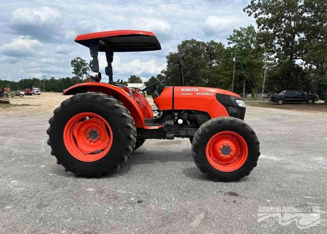 Image of Kubota M9960D equipment image 4