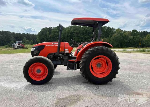 Image of Kubota M9960D equipment image 1