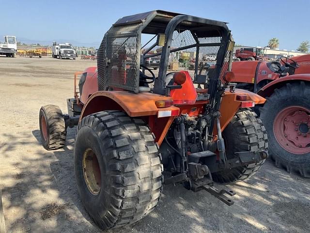 Image of Kubota M9960D equipment image 3