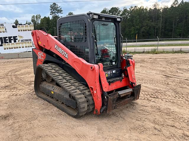 Image of Kubota SVL95-2S equipment image 2