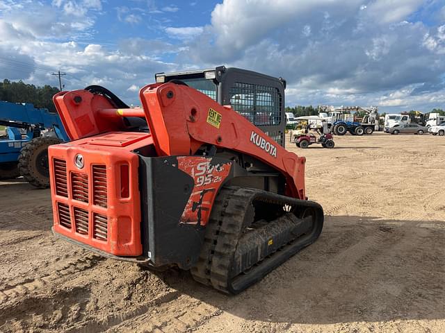 Image of Kubota SVL95-2S equipment image 4